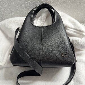 LIKE NEW Coach Lana 23 black